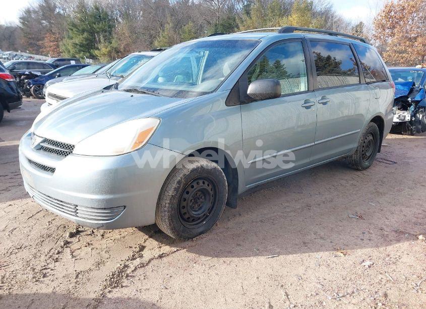 Photo 2 of 2005 Toyota Sienna LE (VIN 5TDZA23C65S368581)