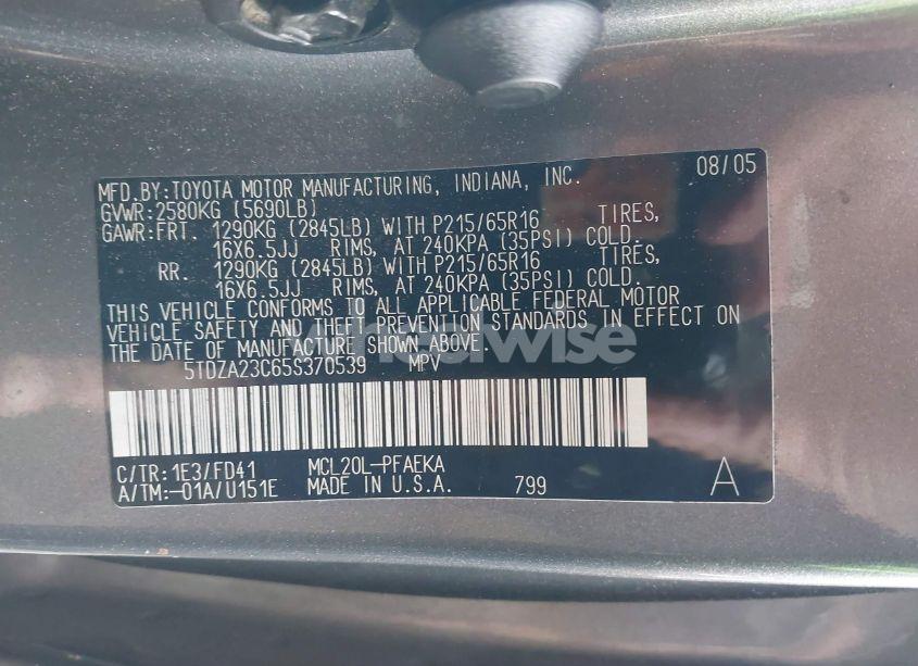 Photo 9 of 2005 Toyota Sienna CE (VIN 5TDZA23C65S370539)