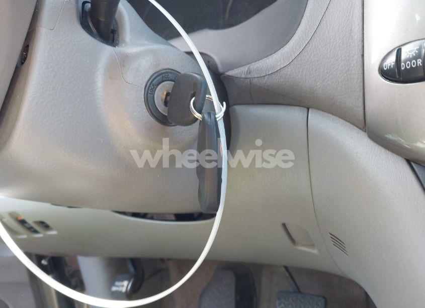 Photo 11 of 2006 Toyota Sienna LE (VIN 5TDZA23C66S420910)