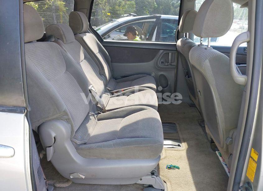 Photo 8 of 2006 Toyota Sienna LE (VIN 5TDZA23C66S420910)
