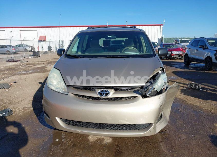 Photo 12 of 2006 Toyota Sienna LE (VIN 5TDZA23C66S493615)