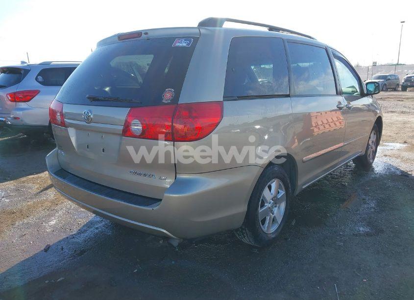 Photo 4 of 2006 Toyota Sienna LE (VIN 5TDZA23C66S493615)