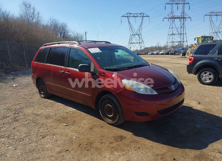 2006 Toyota Sienna LE (VIN 5TDZA23C66S502135) main photo
