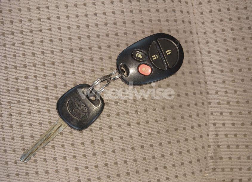 Photo 11 of 2006 Toyota Sienna LE (VIN 5TDZA23C66S502135)