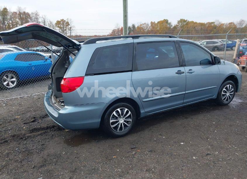 Photo 4 of 2006 Toyota Sienna CE (VIN 5TDZA23C66S522613)