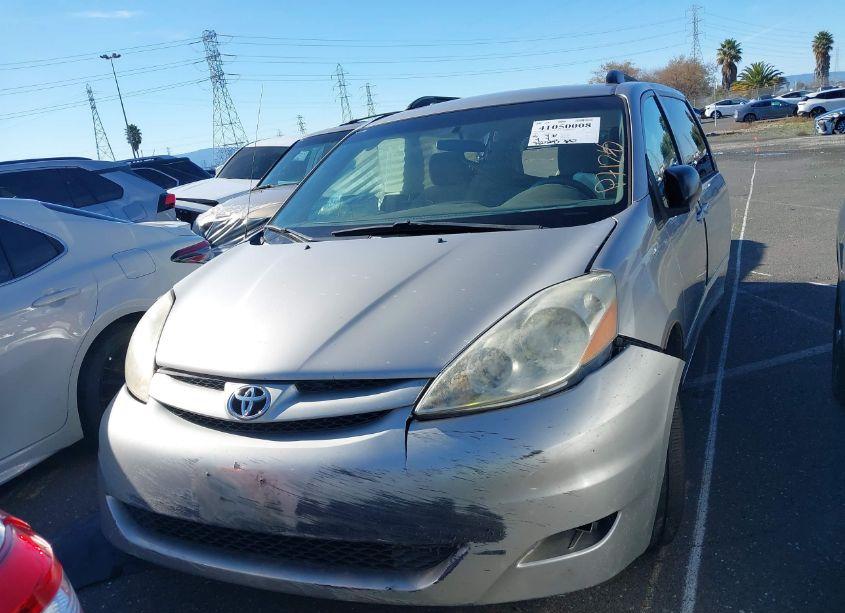 Photo 13 of 2006 Toyota Sienna LE (VIN 5TDZA23C66S561069)