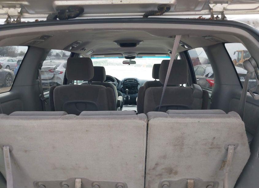 Photo 8 of 2004 Toyota Sienna LE (VIN 5TDZA23C74S018732)