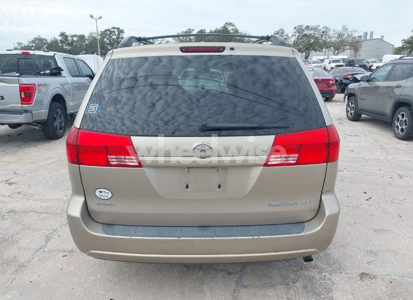 Photo 16 of 2004 Toyota Sienna LE (VIN 5TDZA23C74S027267)