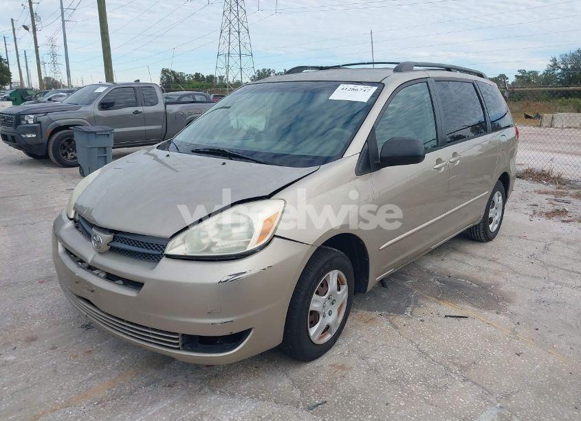 Photo 2 of 2004 Toyota Sienna LE (VIN 5TDZA23C74S027267)
