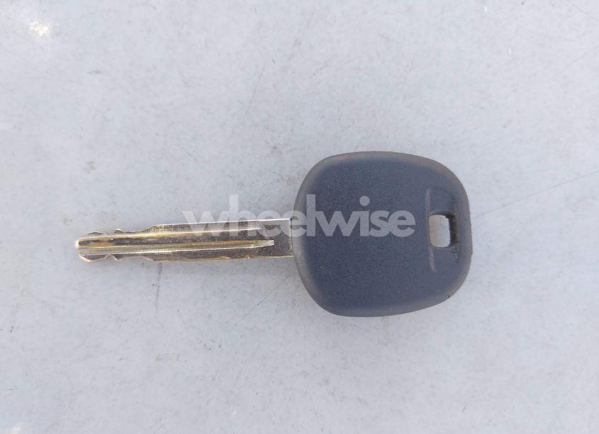 Photo 11 of 2004 Toyota Sienna LE (VIN 5TDZA23C74S030752)