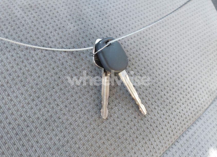 Photo 11 of 2004 Toyota Sienna LE (VIN 5TDZA23C74S060480)