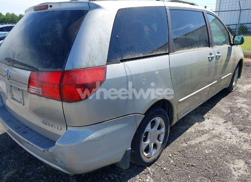 Photo 16 of 2004 Toyota Sienna CE/LE (VIN 5TDZA23C74S116935)