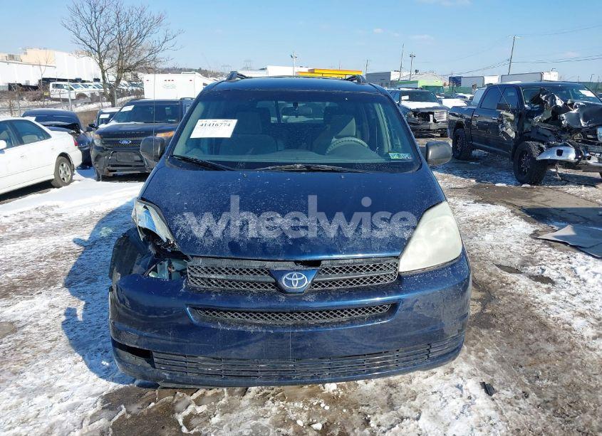 Photo 12 of 2004 Toyota Sienna LE (VIN 5TDZA23C74S124338)