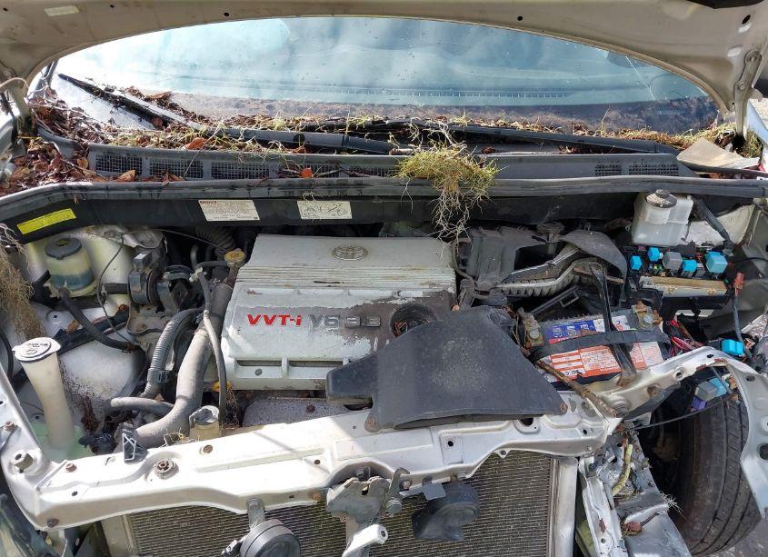 Photo 10 of 2004 Toyota Sienna LE (VIN 5TDZA23C74S154116)