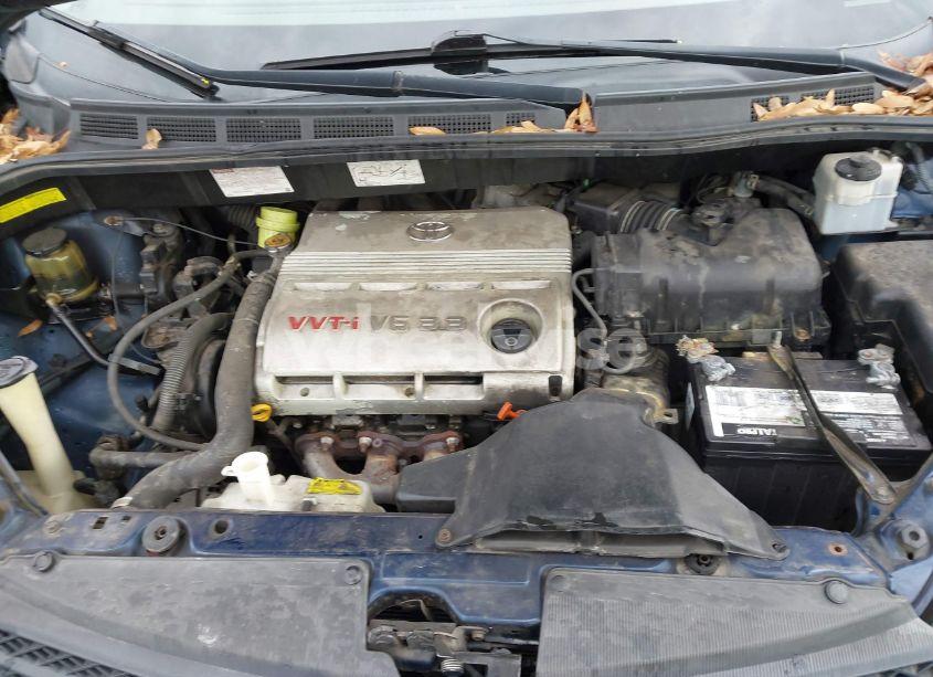 Photo 10 of 2004 Toyota Sienna LE (VIN 5TDZA23C74S157775)