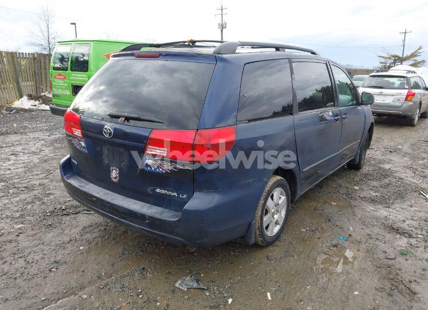 Photo 4 of 2004 Toyota Sienna LE (VIN 5TDZA23C74S157775)