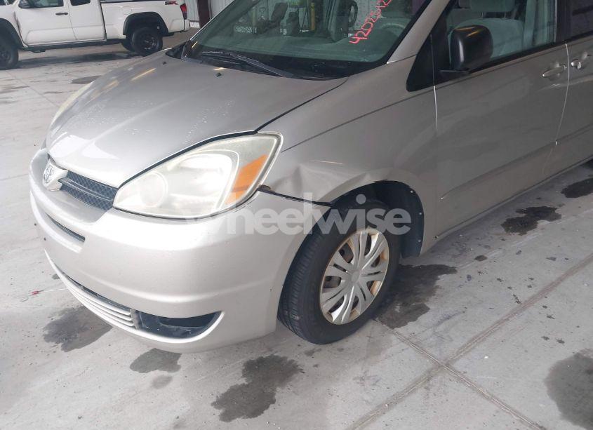 Photo 6 of 2004 Toyota Sienna CE (VIN 5TDZA23C74S161390)