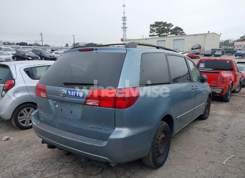 Photo 4 of 2004 Toyota Sienna LE (VIN 5TDZA23C74S172826)