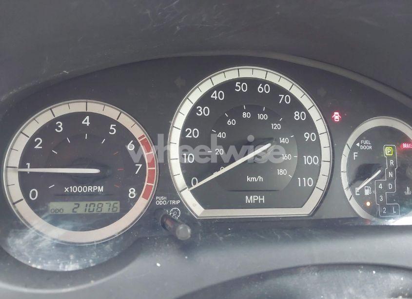 Photo 7 of 2004 Toyota Sienna CE (VIN 5TDZA23C74S179601)