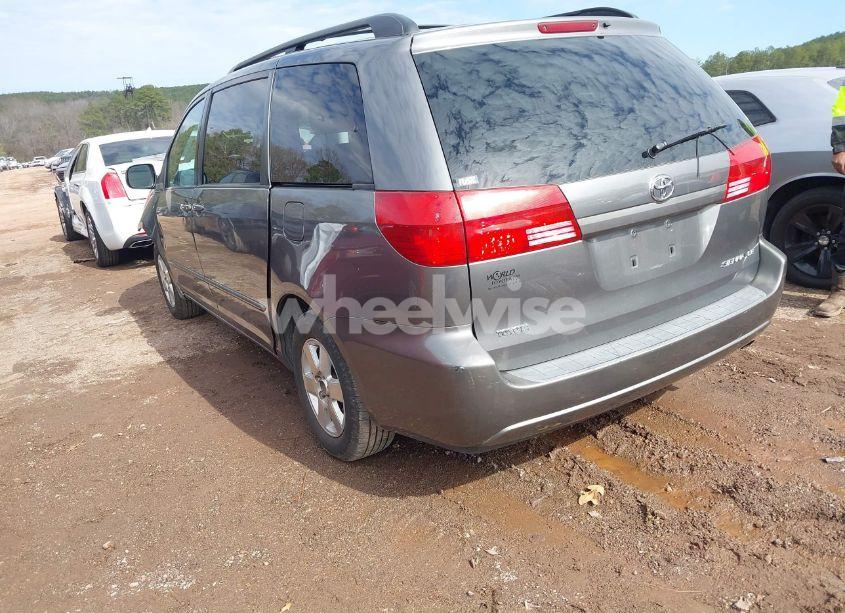 Photo 3 of 2005 Toyota Sienna LE (VIN 5TDZA23C75S264357)