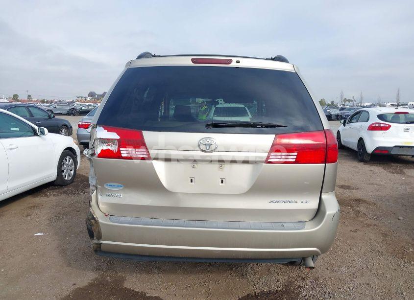 Photo 16 of 2005 Toyota Sienna LE (VIN 5TDZA23C75S312147)