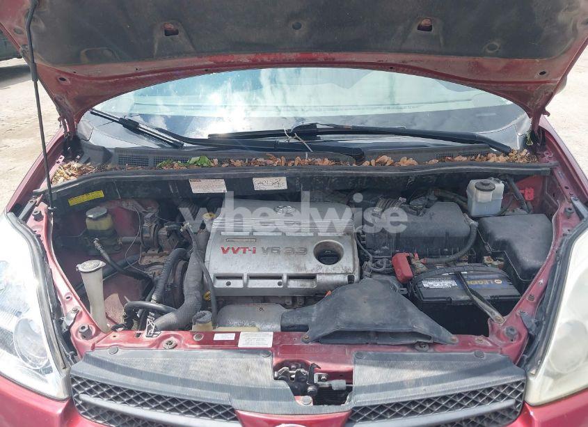 Photo 10 of 2005 Toyota Sienna LE (VIN 5TDZA23C75S319342)