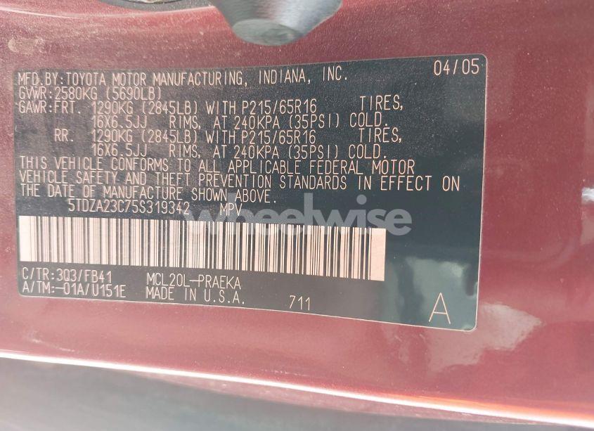 Photo 9 of 2005 Toyota Sienna LE (VIN 5TDZA23C75S319342)