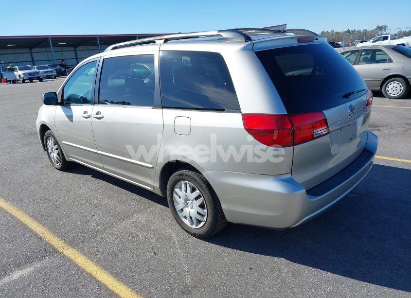 Photo 3 of 2005 Toyota Sienna LE (VIN 5TDZA23C75S326176)