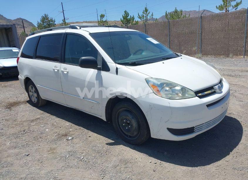 2005 Toyota Sienna LE (VIN 5TDZA23C75S329210) main photo