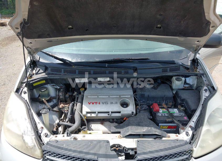 Photo 10 of 2005 Toyota Sienna LE (VIN 5TDZA23C75S353362)