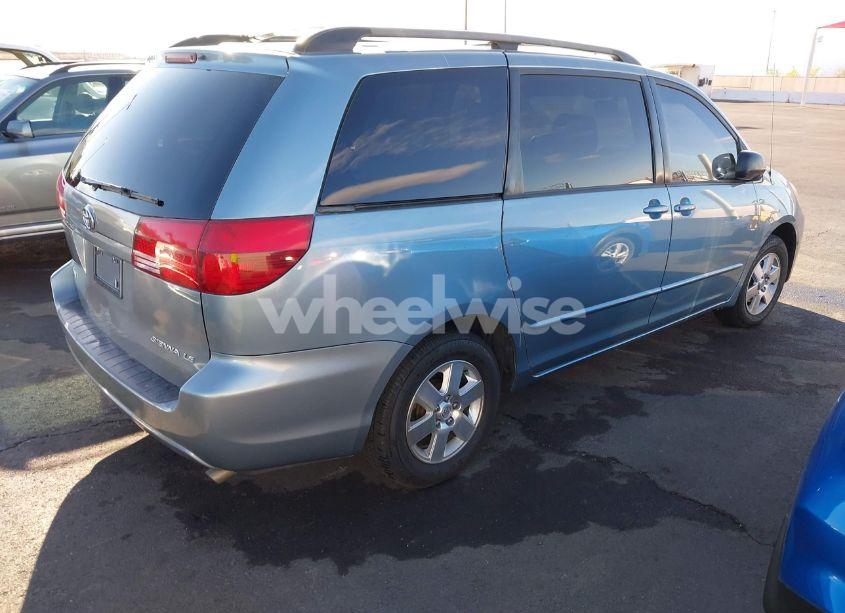 Photo 4 of 2005 Toyota Sienna LE (VIN 5TDZA23C75S363423)
