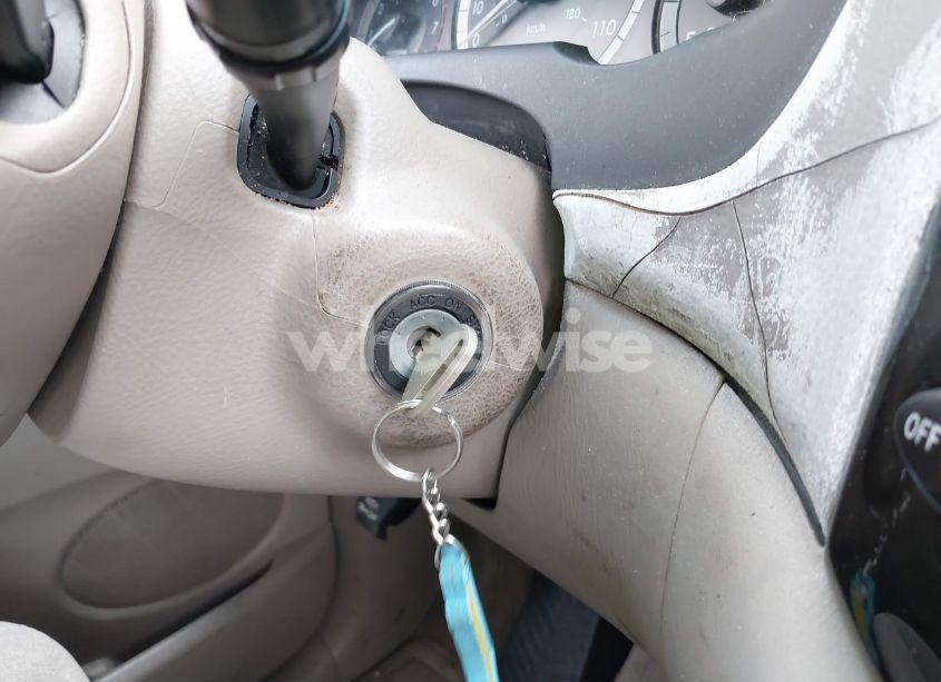 Photo 11 of 2005 Toyota Sienna CE (VIN 5TDZA23C75S374857)