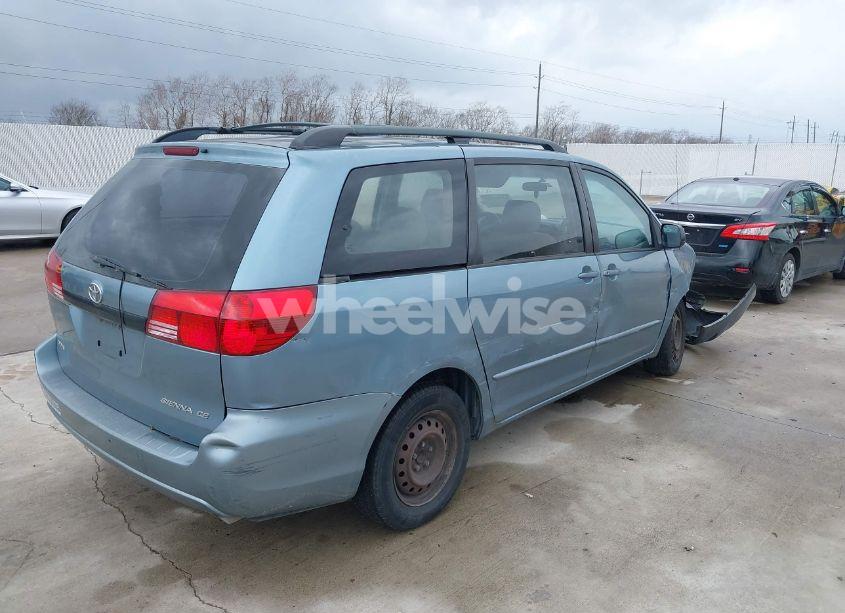 Photo 4 of 2005 Toyota Sienna CE (VIN 5TDZA23C75S374857)