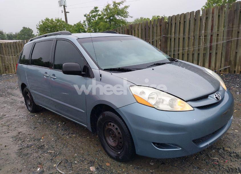 2006 Toyota Sienna LE (VIN 5TDZA23C76S453074) main photo