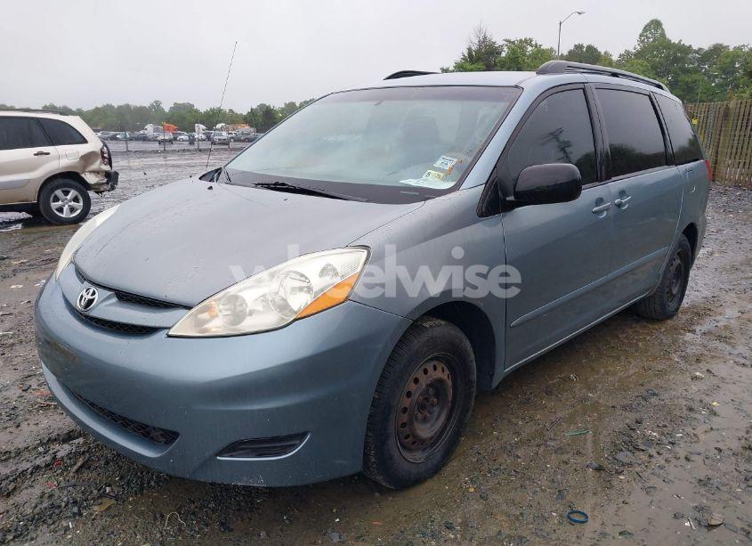 Photo 2 of 2006 Toyota Sienna LE (VIN 5TDZA23C76S453074)