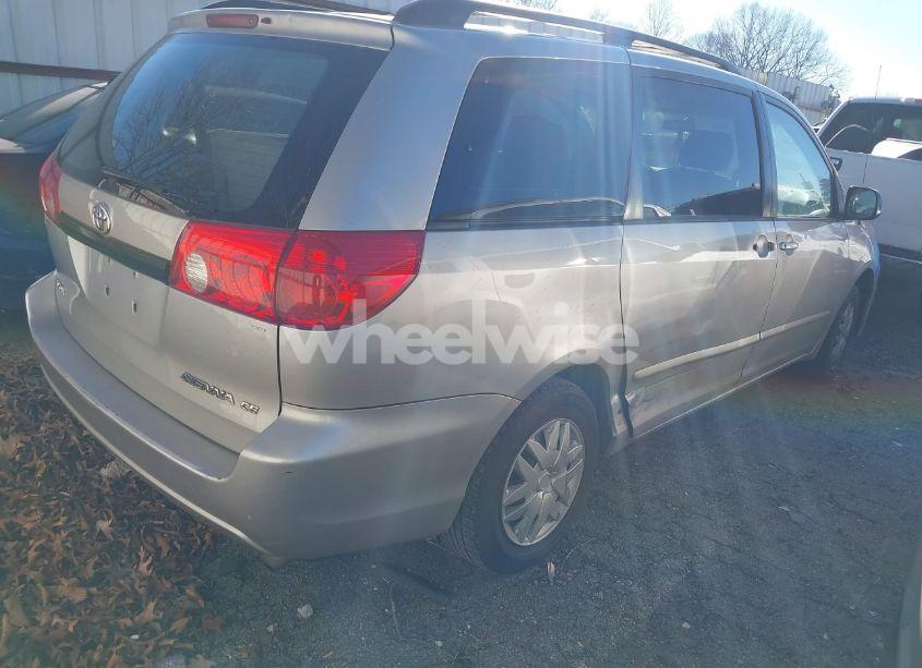 Photo 4 of 2006 Toyota Sienna CE (VIN 5TDZA23C76S456508)