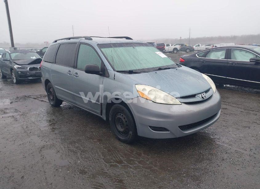 2006 Toyota Sienna CE (VIN 5TDZA23C76S483952) main photo