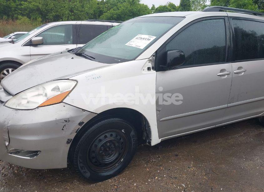 Photo 13 of 2006 Toyota Sienna CE (VIN 5TDZA23C76S519123)