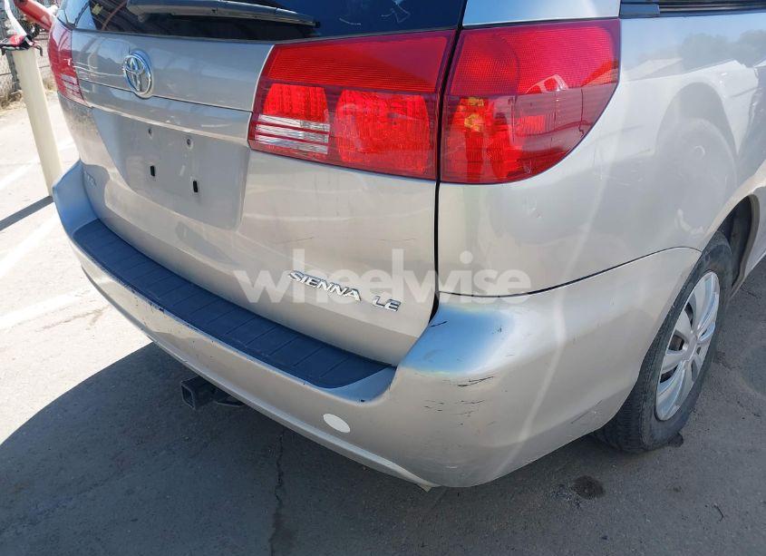 Photo 13 of 2004 Toyota Sienna LE (VIN 5TDZA23C84S020733)