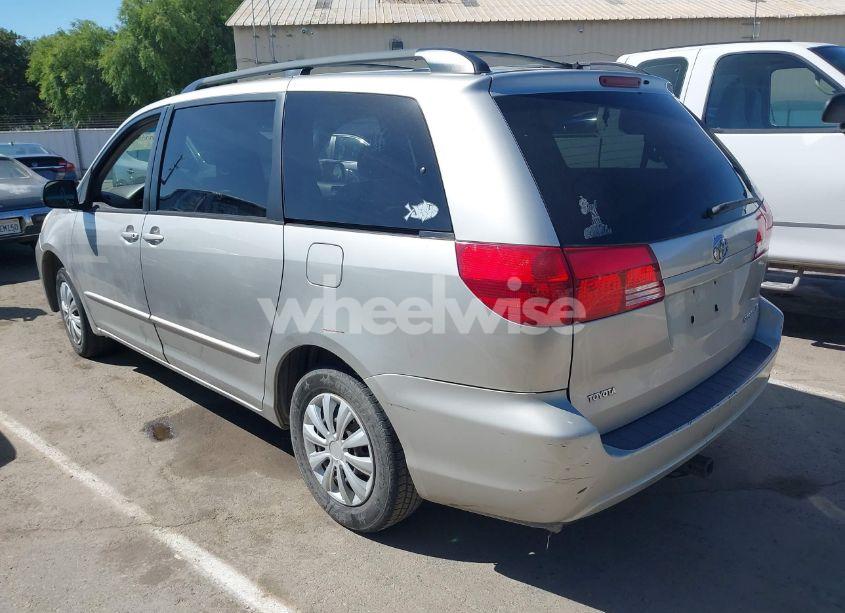 Photo 3 of 2004 Toyota Sienna LE (VIN 5TDZA23C84S020733)