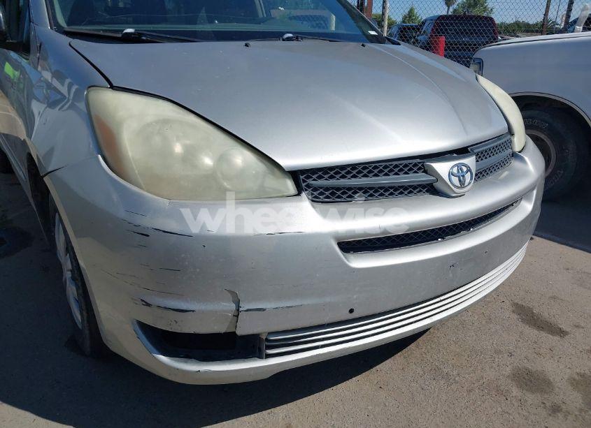 Photo 6 of 2004 Toyota Sienna LE (VIN 5TDZA23C84S020733)