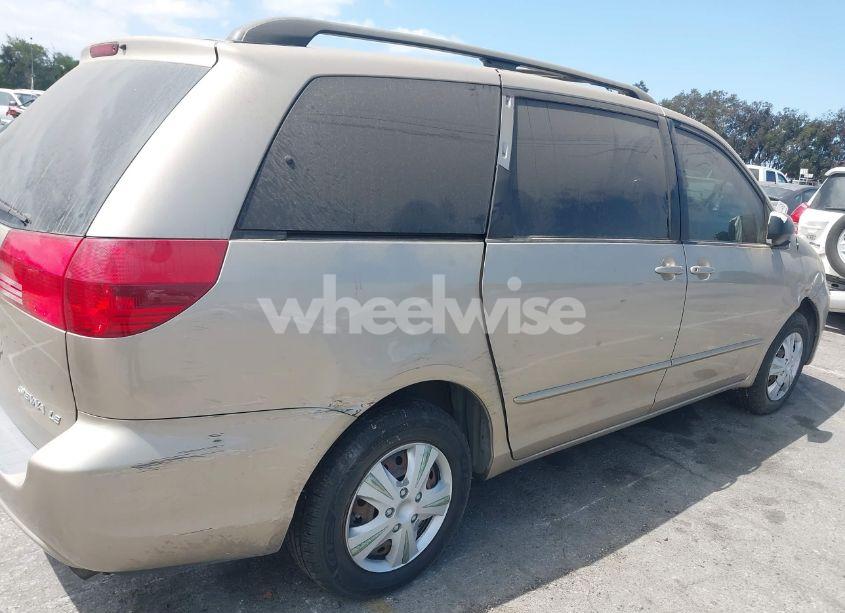 Photo 6 of 2004 Toyota Sienna LE (VIN 5TDZA23C84S047740)