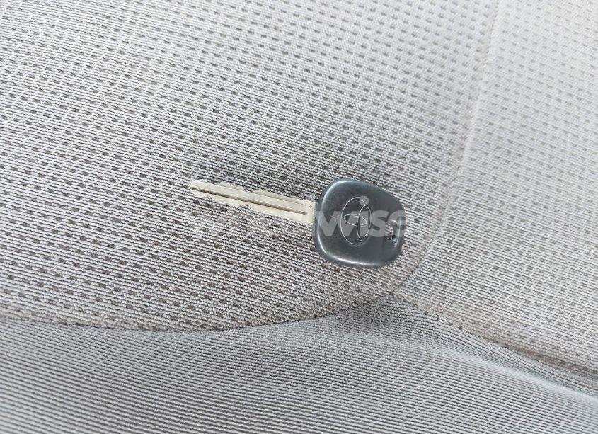 Photo 11 of 2004 Toyota Sienna LE (VIN 5TDZA23C84S075215)