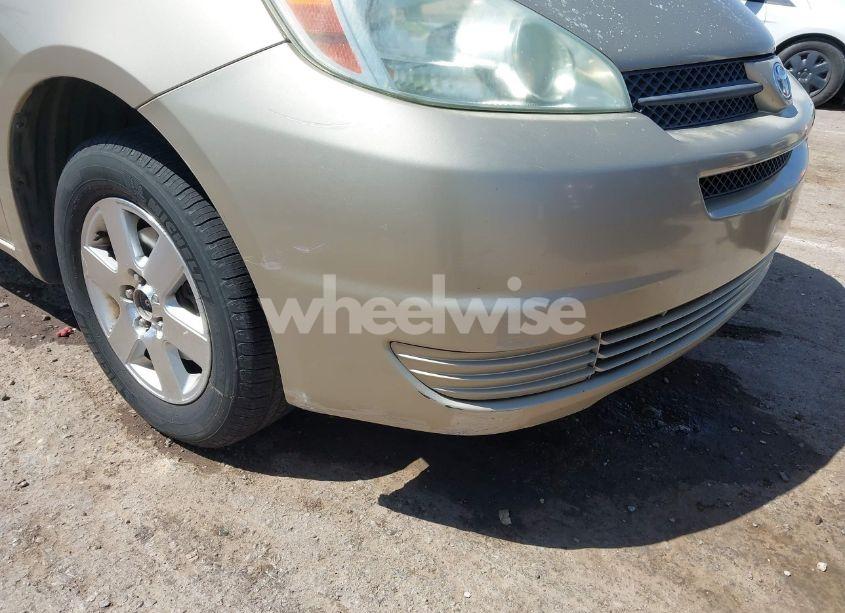 Photo 12 of 2004 Toyota Sienna LE (VIN 5TDZA23C84S125532)