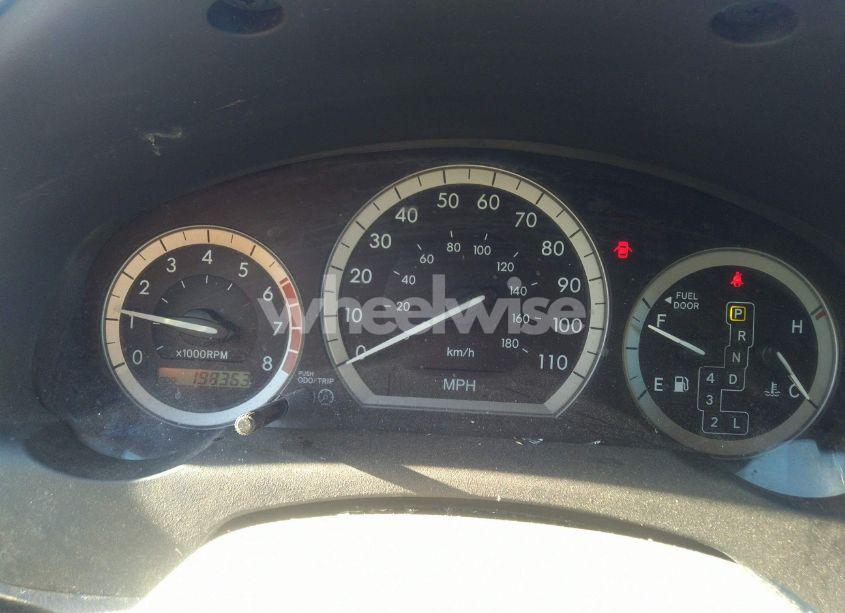 Photo 7 of 2004 Toyota Sienna LE (VIN 5TDZA23C84S126583)