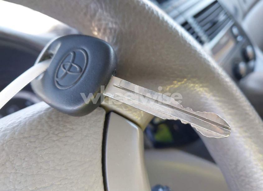 Photo 11 of 2005 Toyota Sienna LE (VIN 5TDZA23C85S273374)