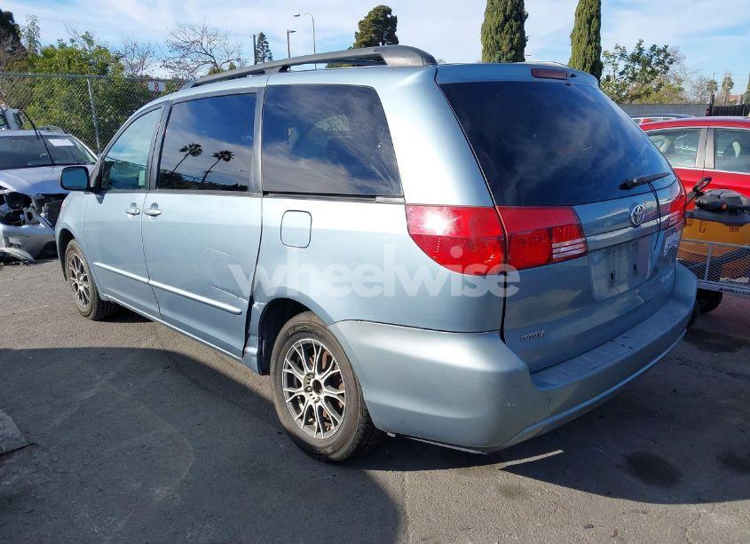 Photo 3 of 2005 Toyota Sienna LE (VIN 5TDZA23C85S273374)