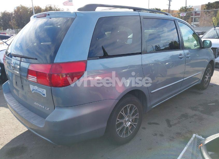 Photo 4 of 2005 Toyota Sienna LE (VIN 5TDZA23C85S273374)