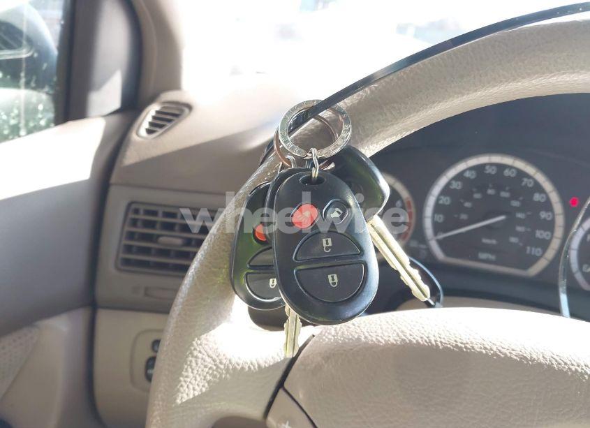 Photo 11 of 2005 Toyota Sienna LE (VIN 5TDZA23C85S315056)