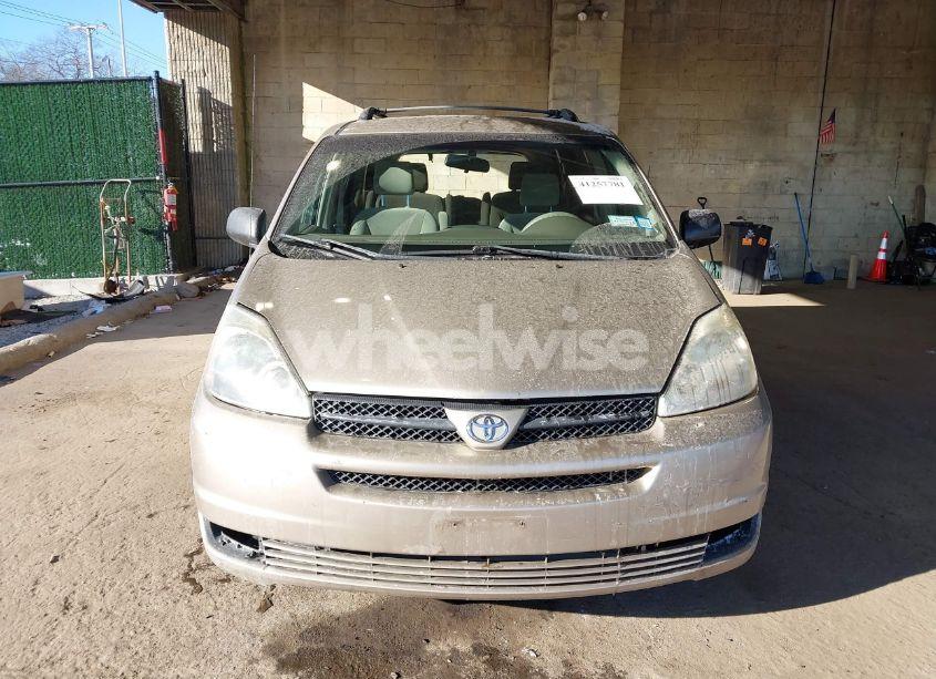 Photo 12 of 2005 Toyota Sienna LE (VIN 5TDZA23C85S315056)